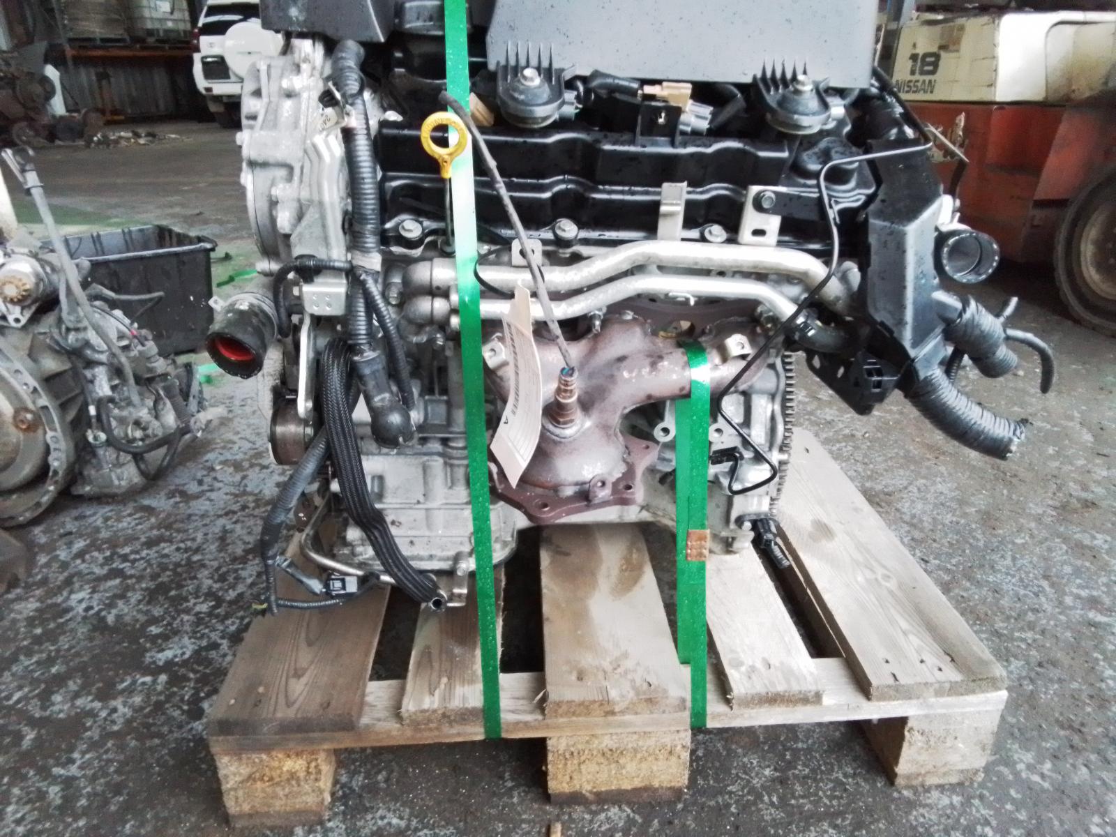 View Auto part Engine Nissan Pathfinder 2016