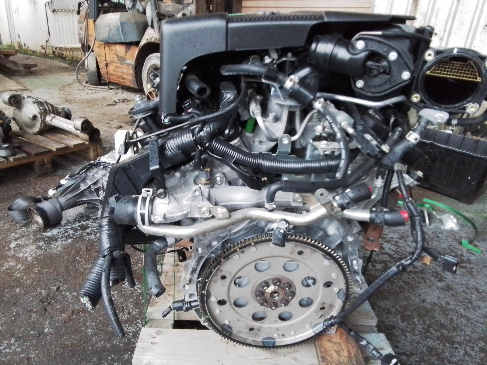 View Auto part Engine Nissan Pathfinder 2016