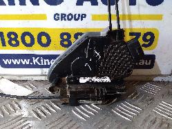 View Auto part Door/Boot/Gate Lock Nissan Pathfinder 2016