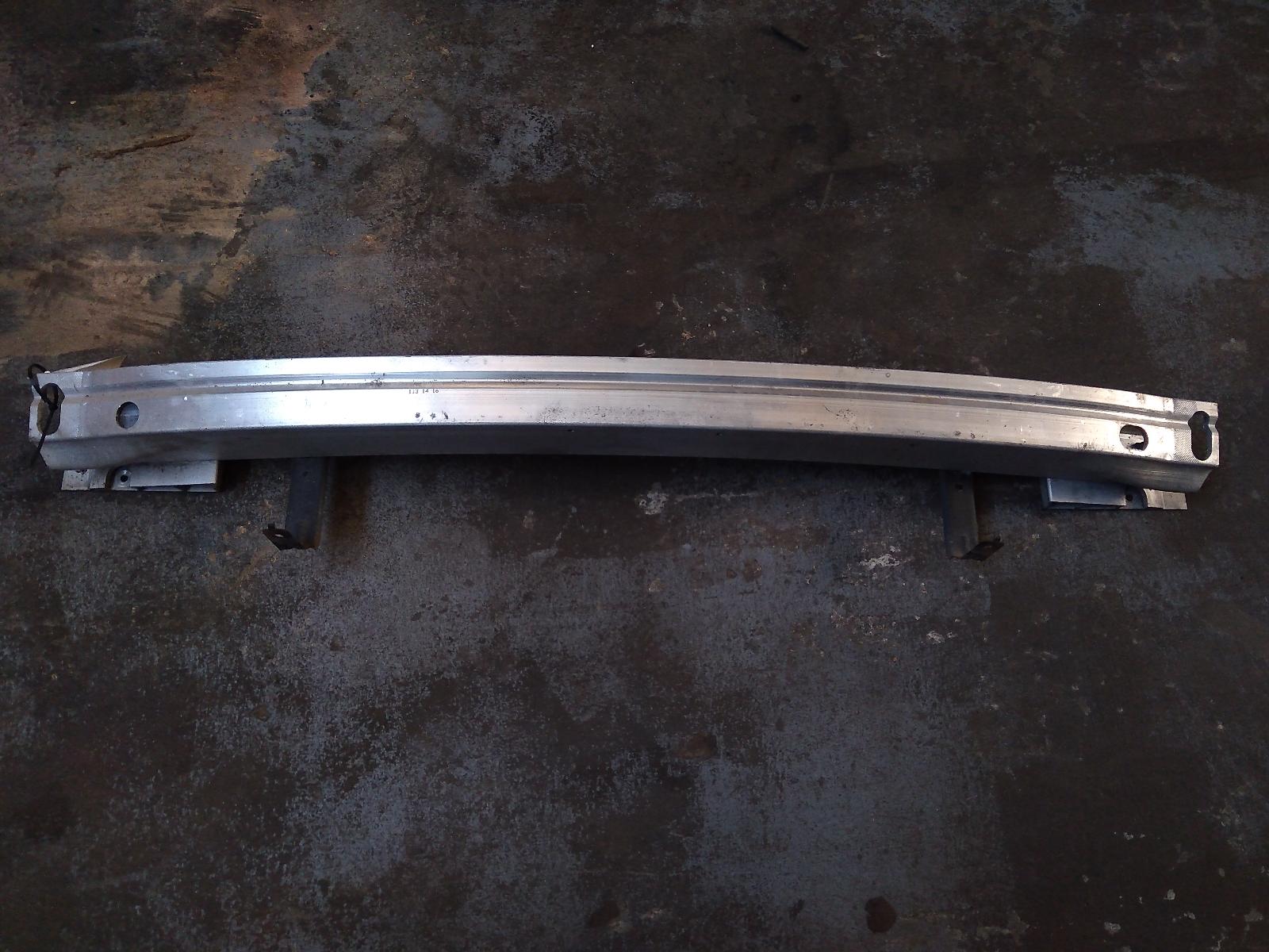 View Auto part R/Bar Bracket/Reinfo Nissan Pathfinder 2016