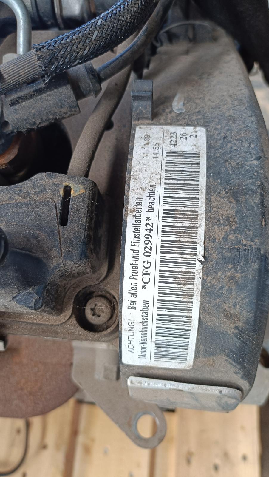 View Auto part Engine Audi Q3 2012