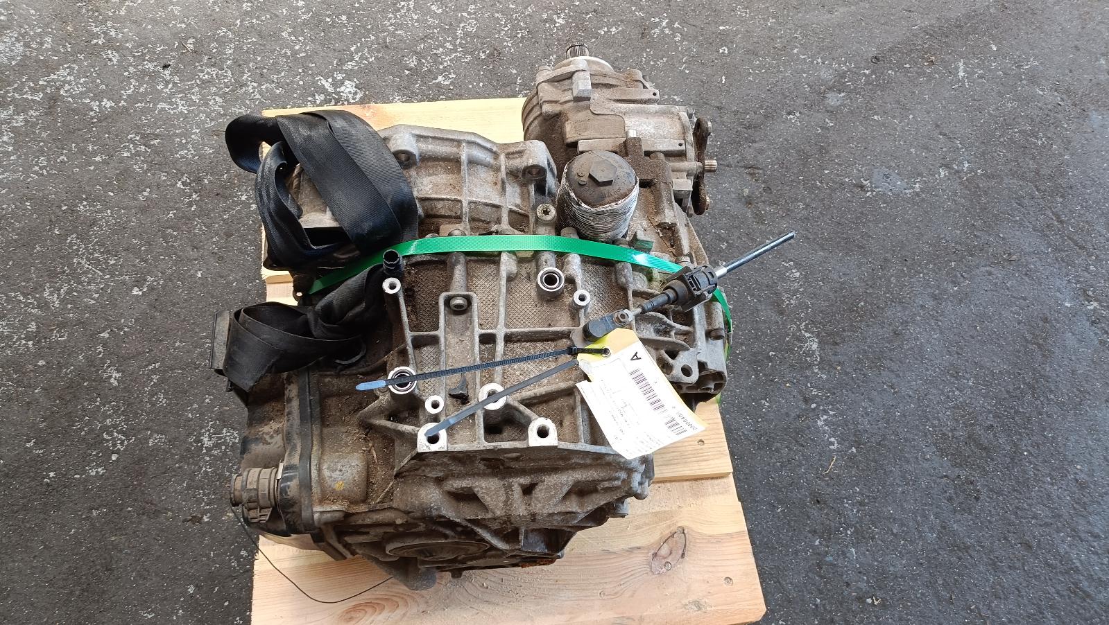 View Auto part Trans/Gearbox Audi Q3 2012