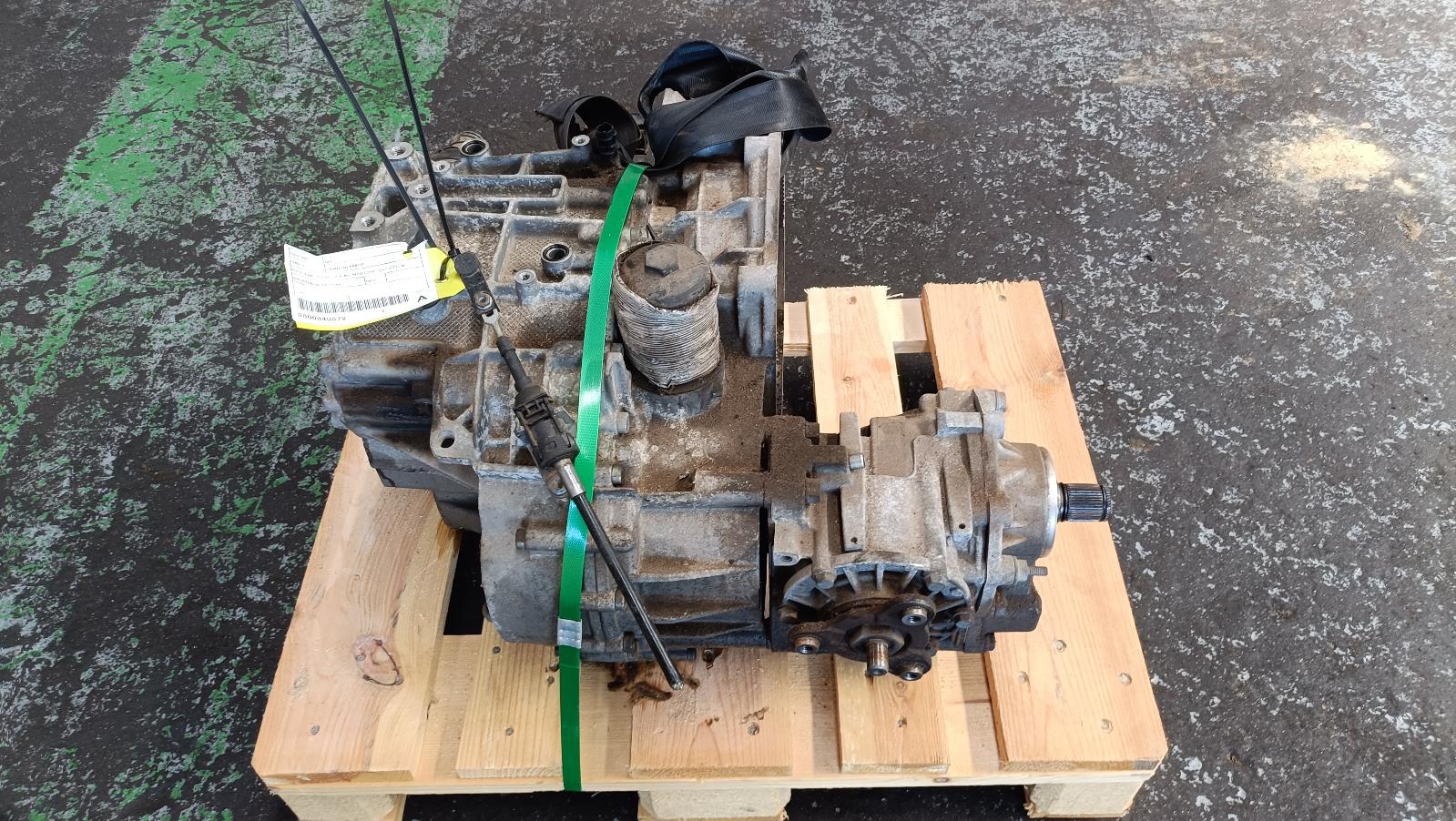 View Auto part Trans/Gearbox Audi Q3 2012