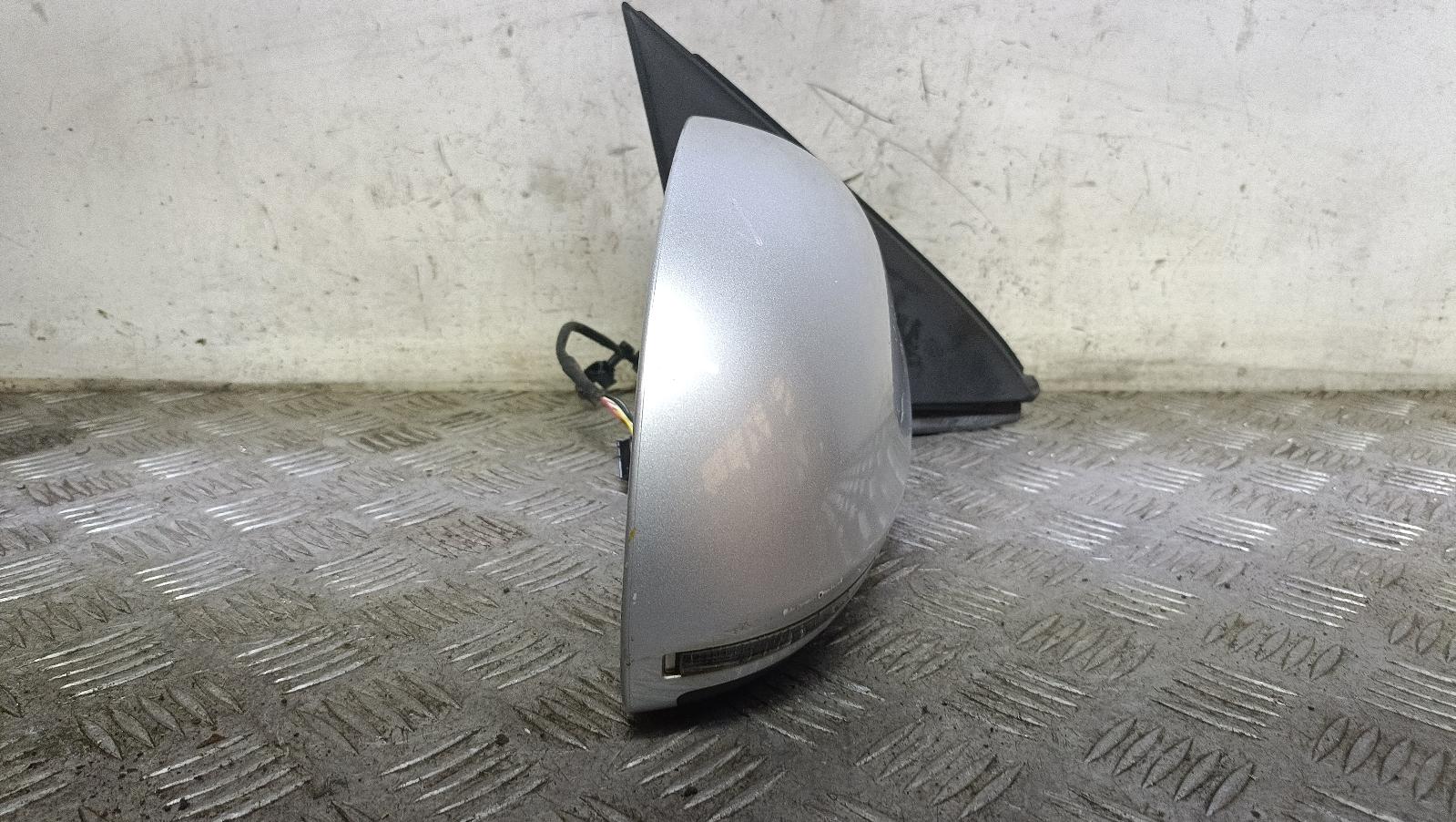 View Auto part Right Door Mirror Audi Q3 2012