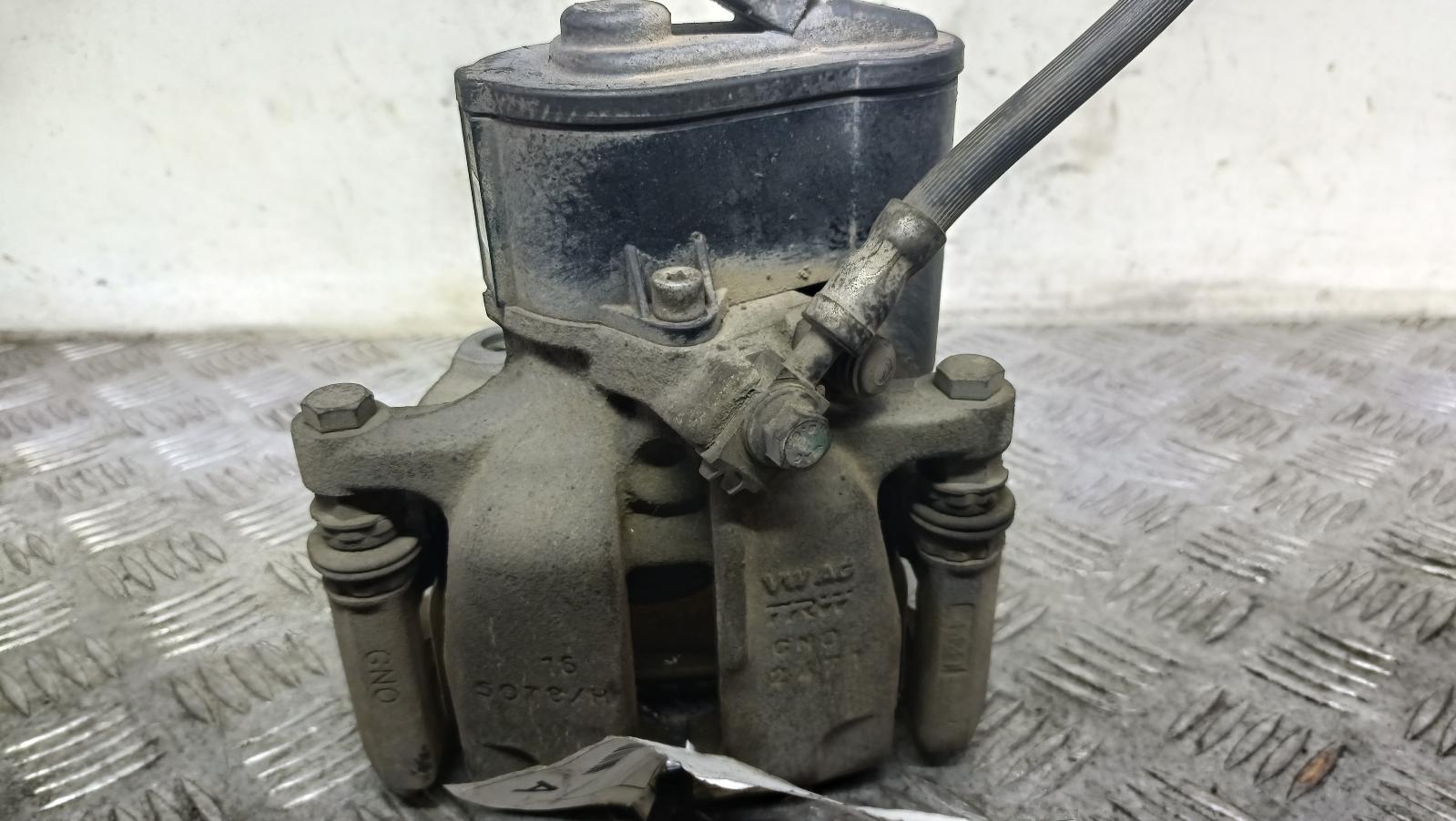 View Auto part Caliper Audi Q3 2012