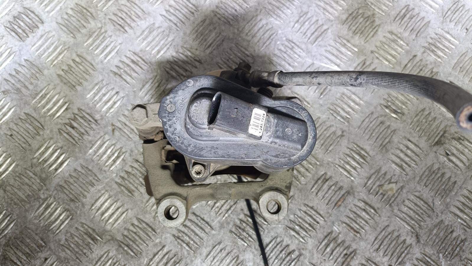 View Auto part Caliper Audi Q3 2012