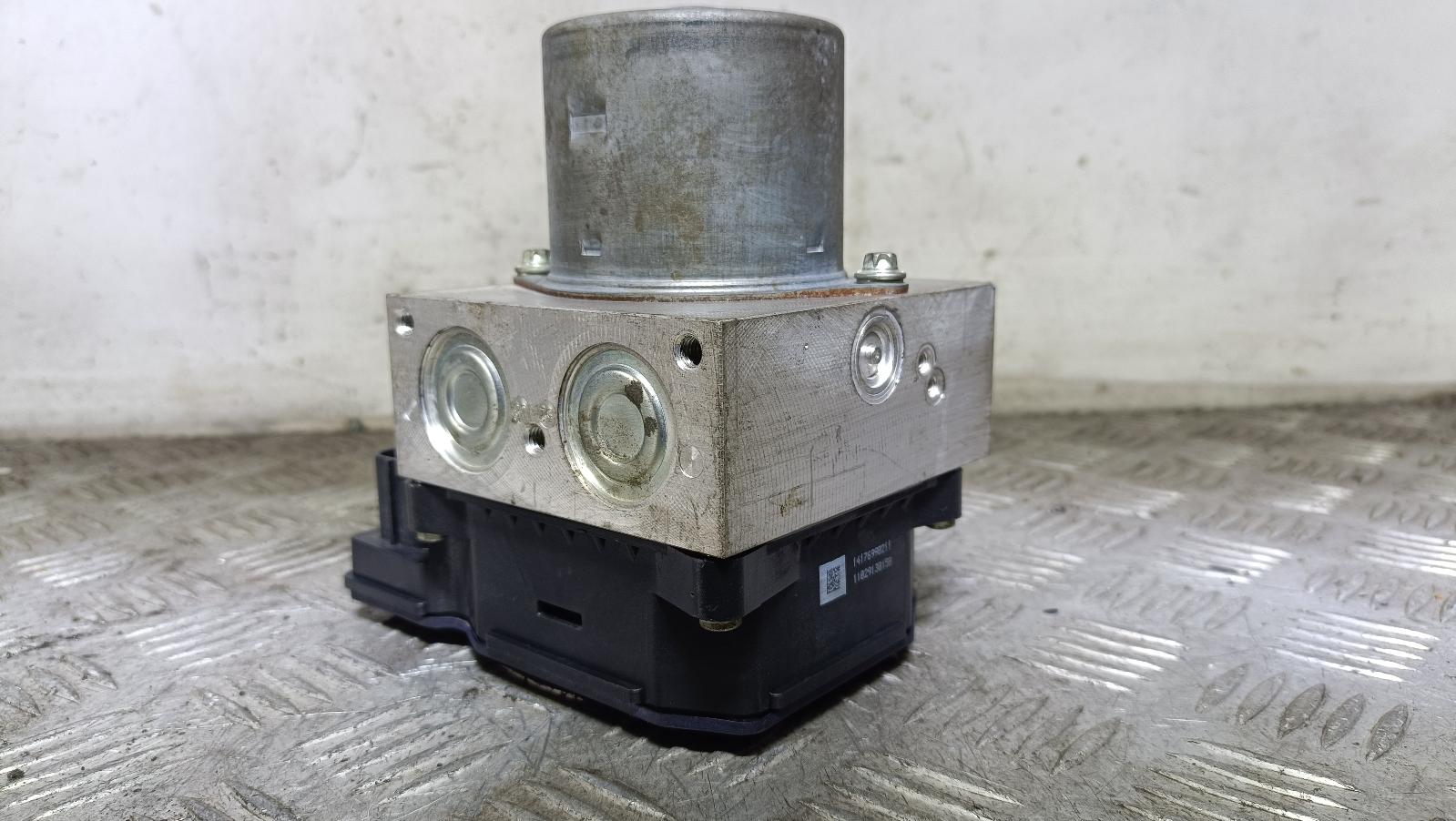 View Auto part Abs Pump/Modulator Audi Q3 2012