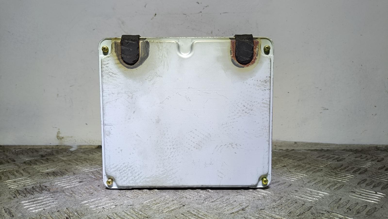 View Auto part Ecu Lexus Is200/is300 2002