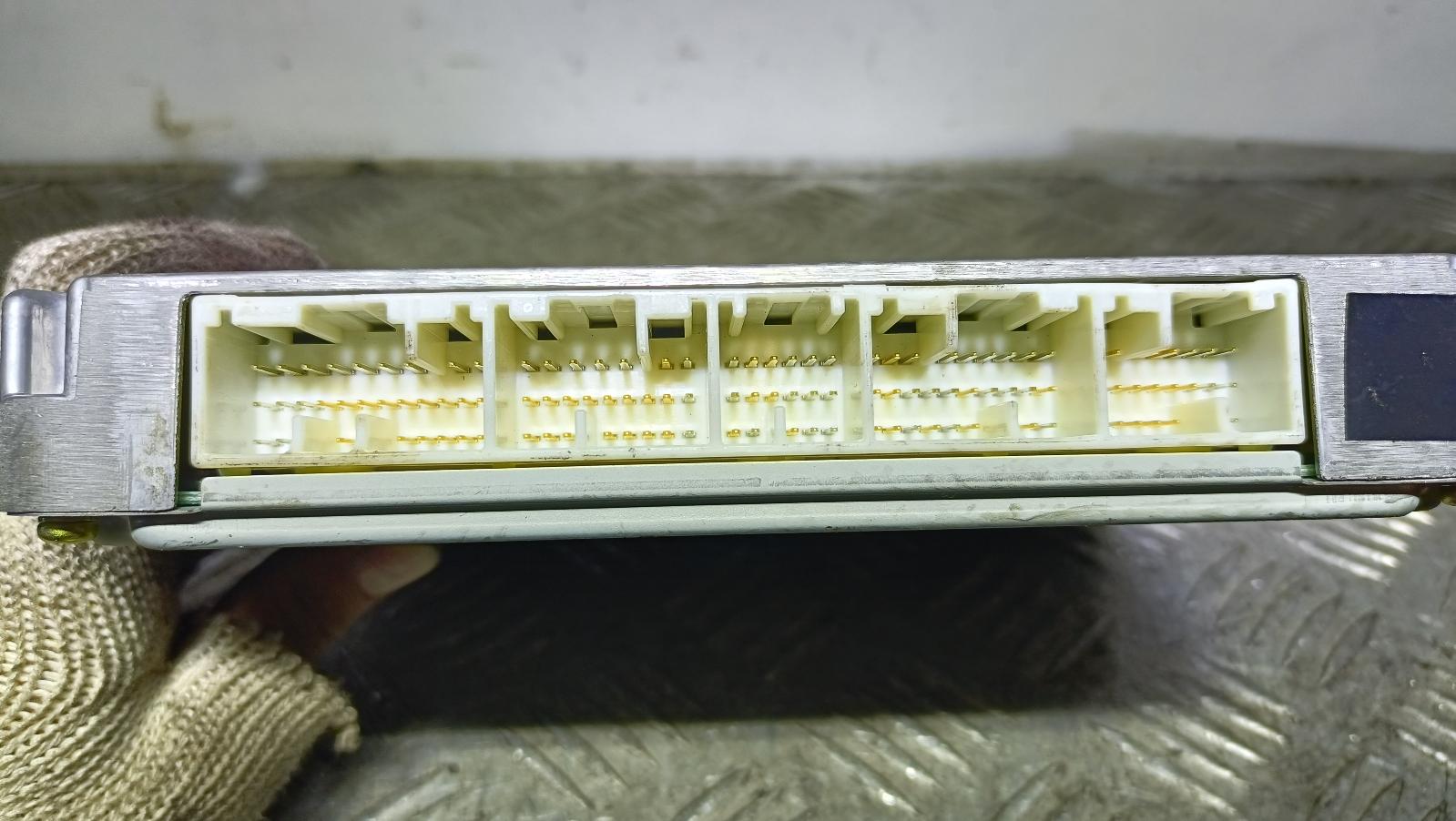 View Auto part Ecu Lexus Is200/is300 2002