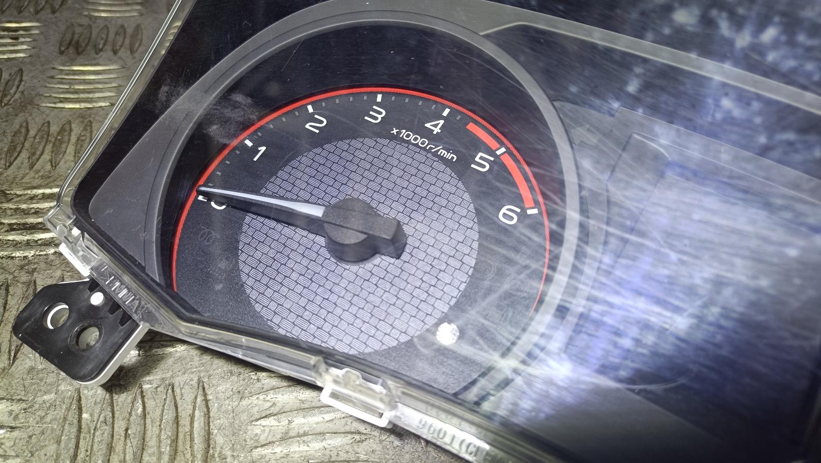 Auto Par Instrument Instrument Cluster Dmax Isuzu 2018