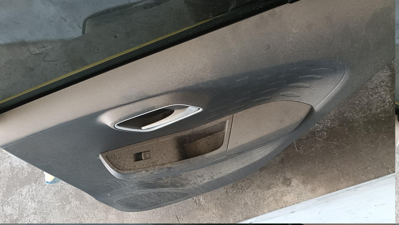 View Auto part Right Rear Door Sliding Mg Mg3 2021