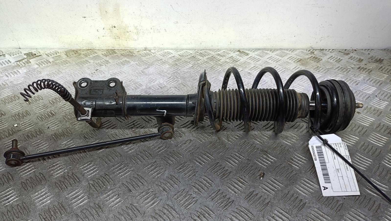 View Auto part Left Front Strut Mg Mg3 2021