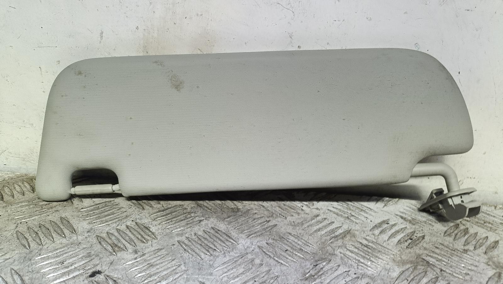 View Auto part Sunvisor Mg Mg3 2021