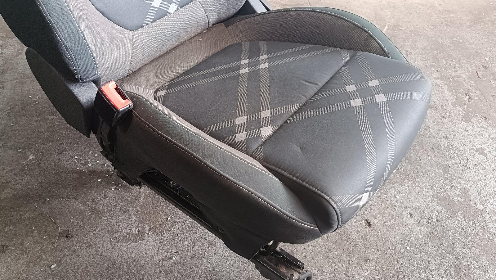 View Auto part Front Seat Mg Mg3 2021