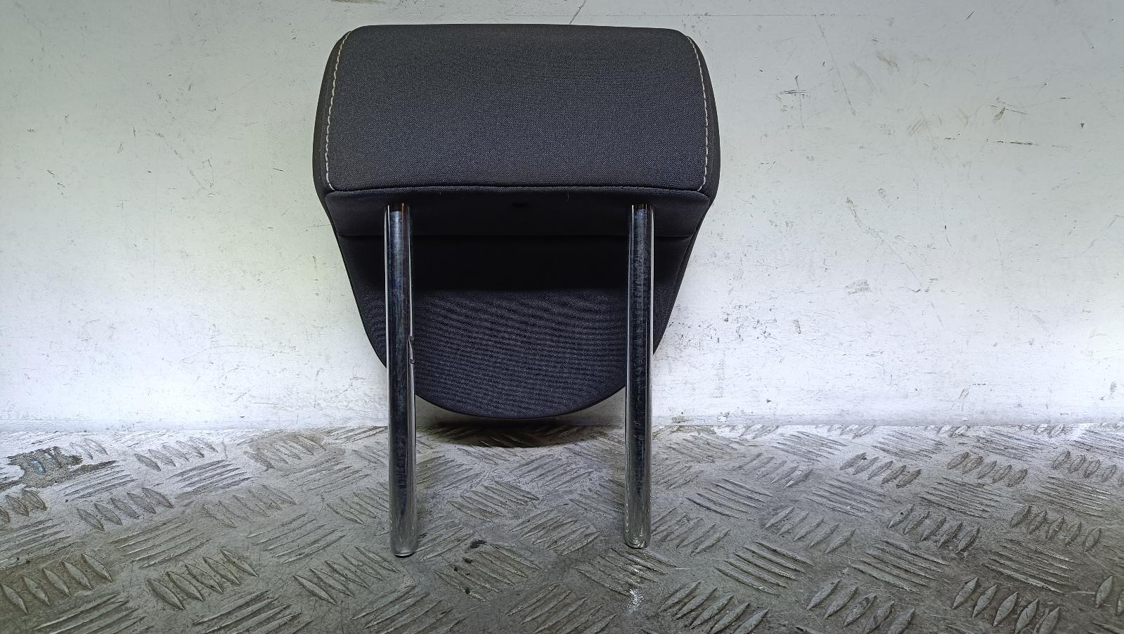 View Auto part Headrest Mg Mg3 2021