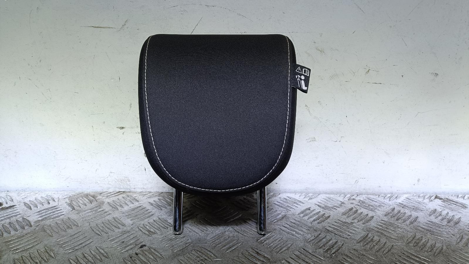View Auto part Headrest Mg Mg3 2021