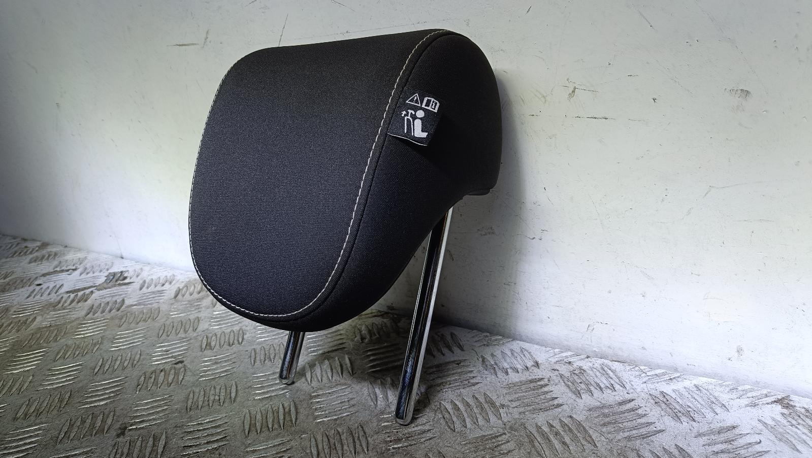 View Auto part Headrest Mg Mg3 2021