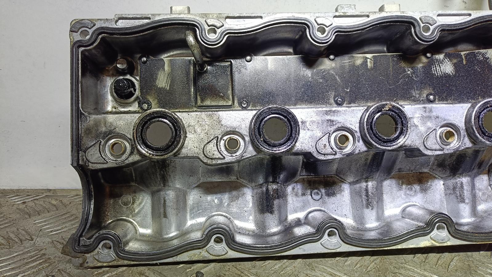 2013 Hyundai I30 Rocker Assy/Cover View Auto part Rocker Assy/Cover Hyundai I30 2013