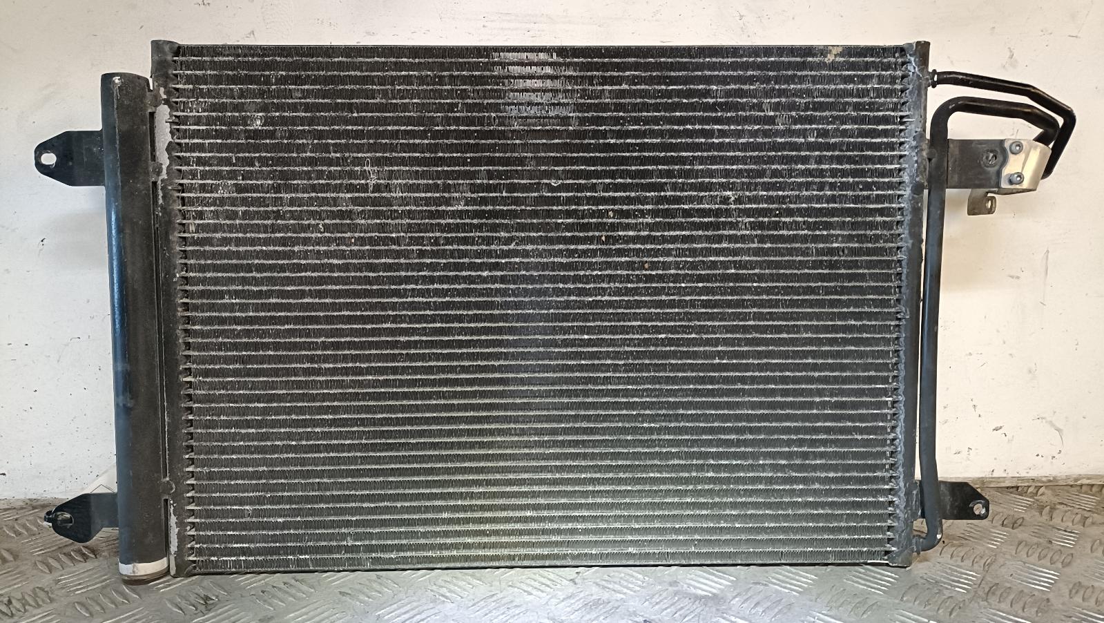 View Auto part A/C Condenser Skoda Yeti 2015