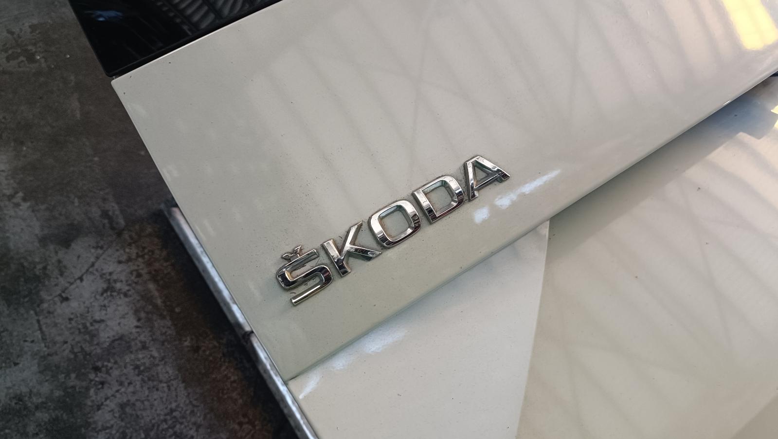 View Auto part Bootlid/Tailgate Skoda Yeti 2015