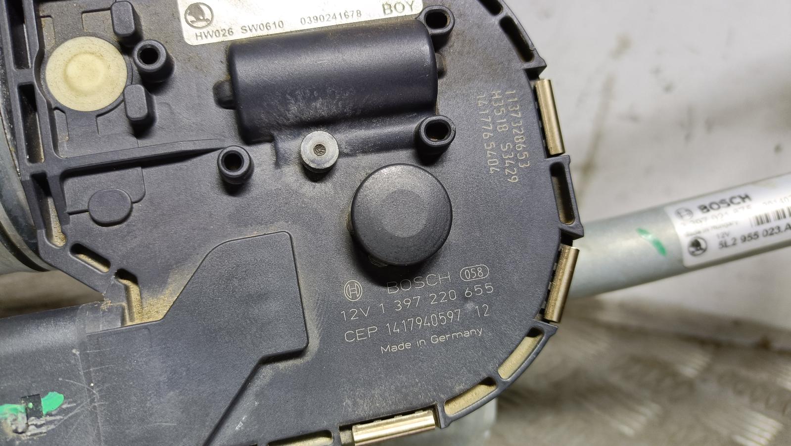 View Auto part Wiper Motor Skoda Yeti 2015