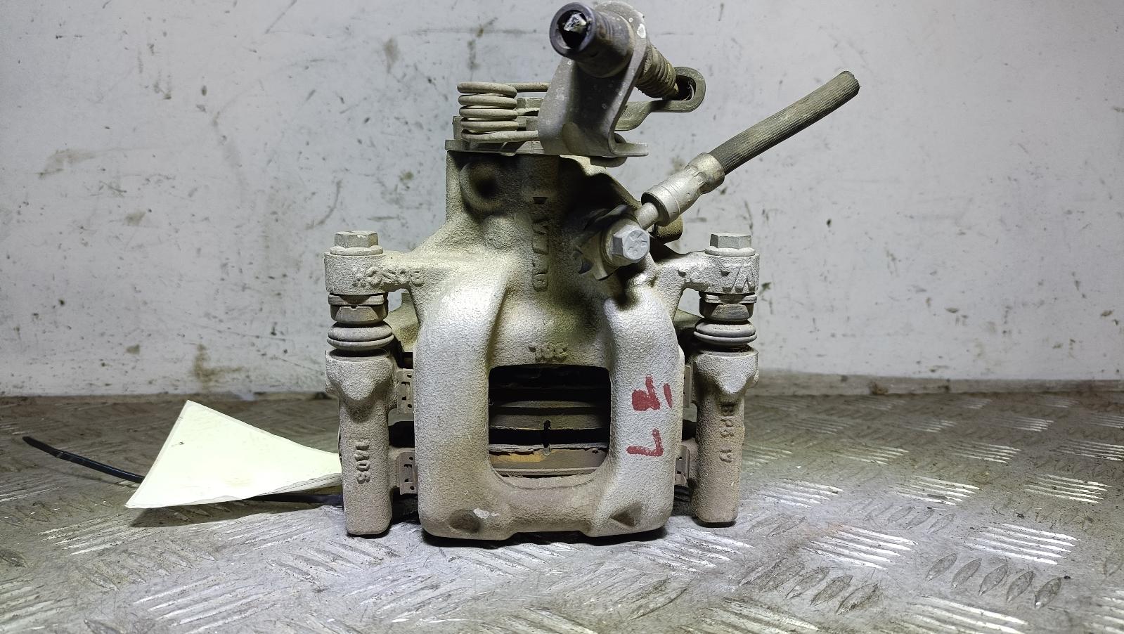 View Auto part Caliper Skoda Yeti 2015