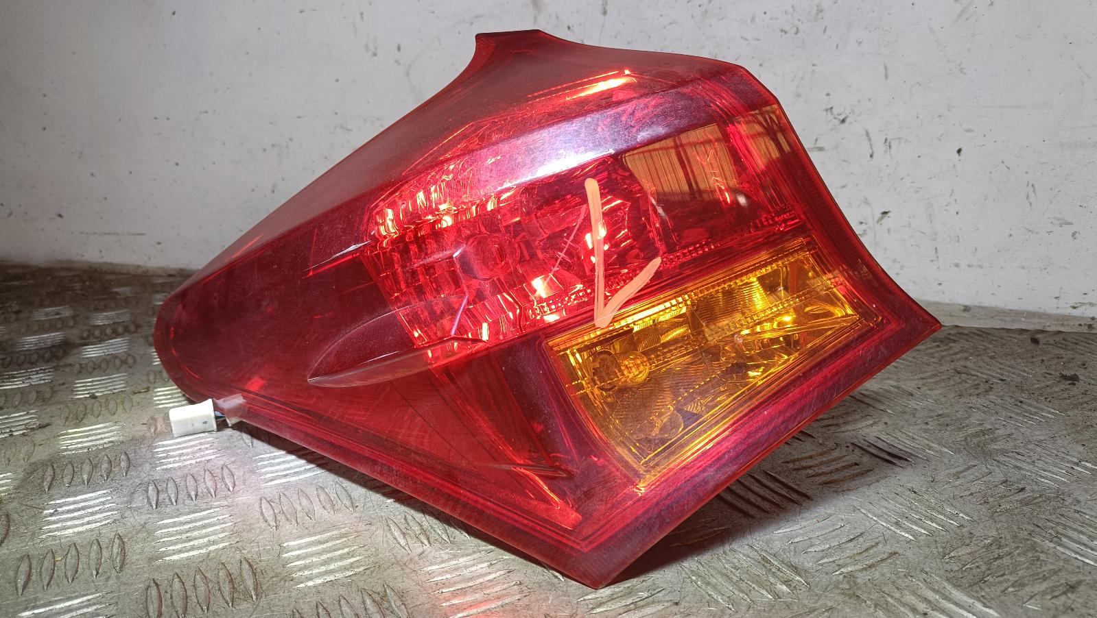 2012 Toyota Corolla Left Taillight View Auto part Left Taillight Toyota Corolla 2012