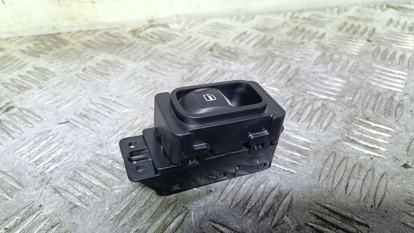 View Auto part Pwr Dr Wind Switch Haval H6 2022