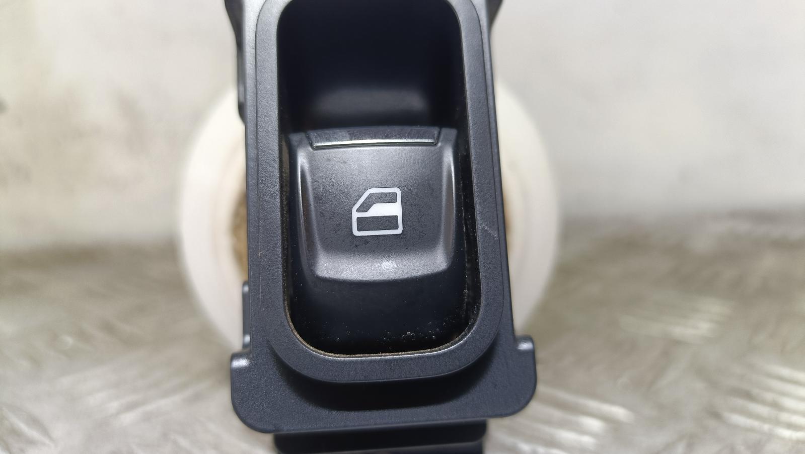 2022 Haval H6 Pwr Dr Wind Switch View Auto part Pwr Dr Wind Switch Haval H6 2022