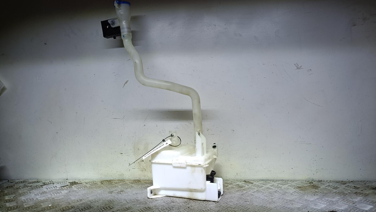 2022 Haval H6 Washer Bottle View Auto part Washer Bottle Haval H6 2022