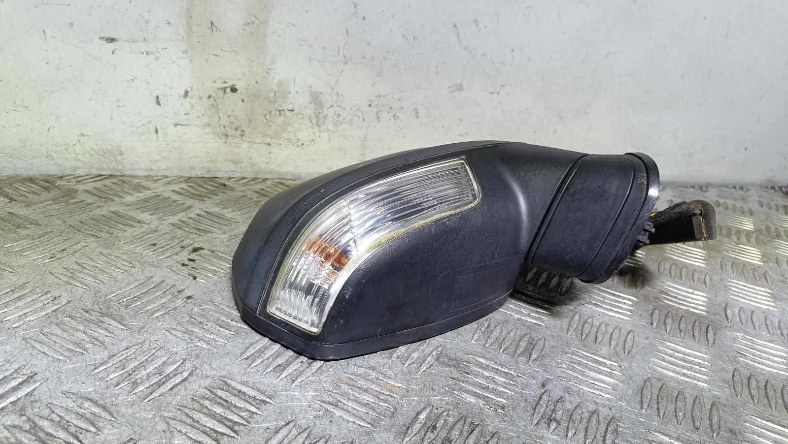 View Auto part Right Door Mirror Mg Mg3 2021