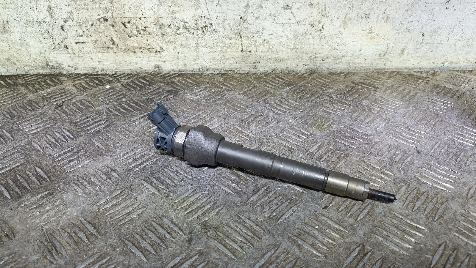 2018 Land Rover Discovery Fuel Injector View Auto part Fuel Injector Land Rover Discovery 2018