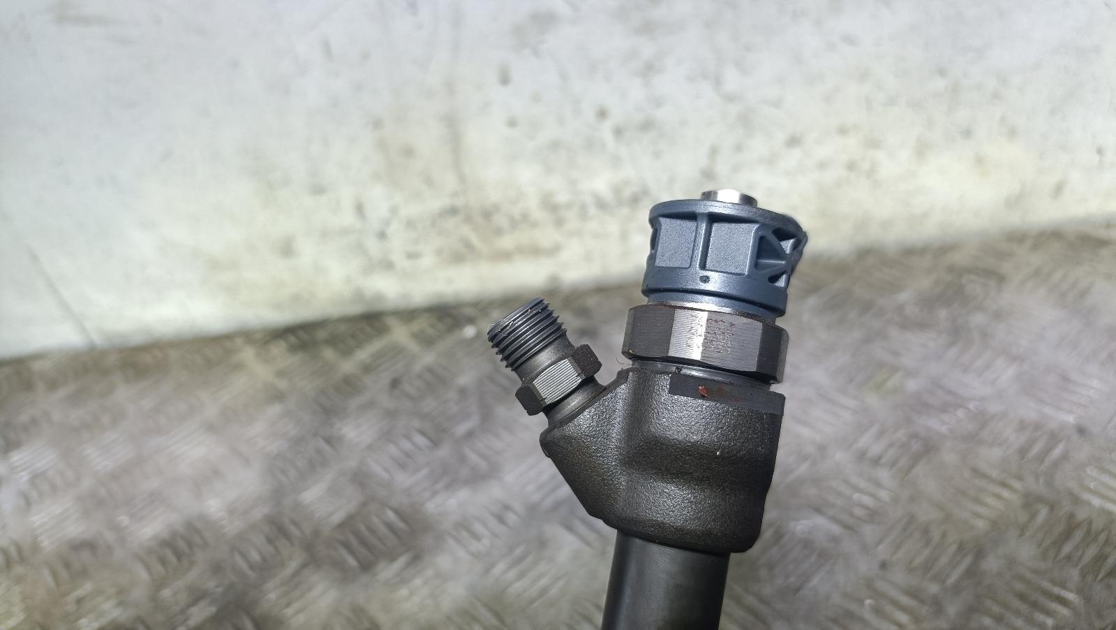 View Auto part Fuel Injector Land Rover Discovery 2018