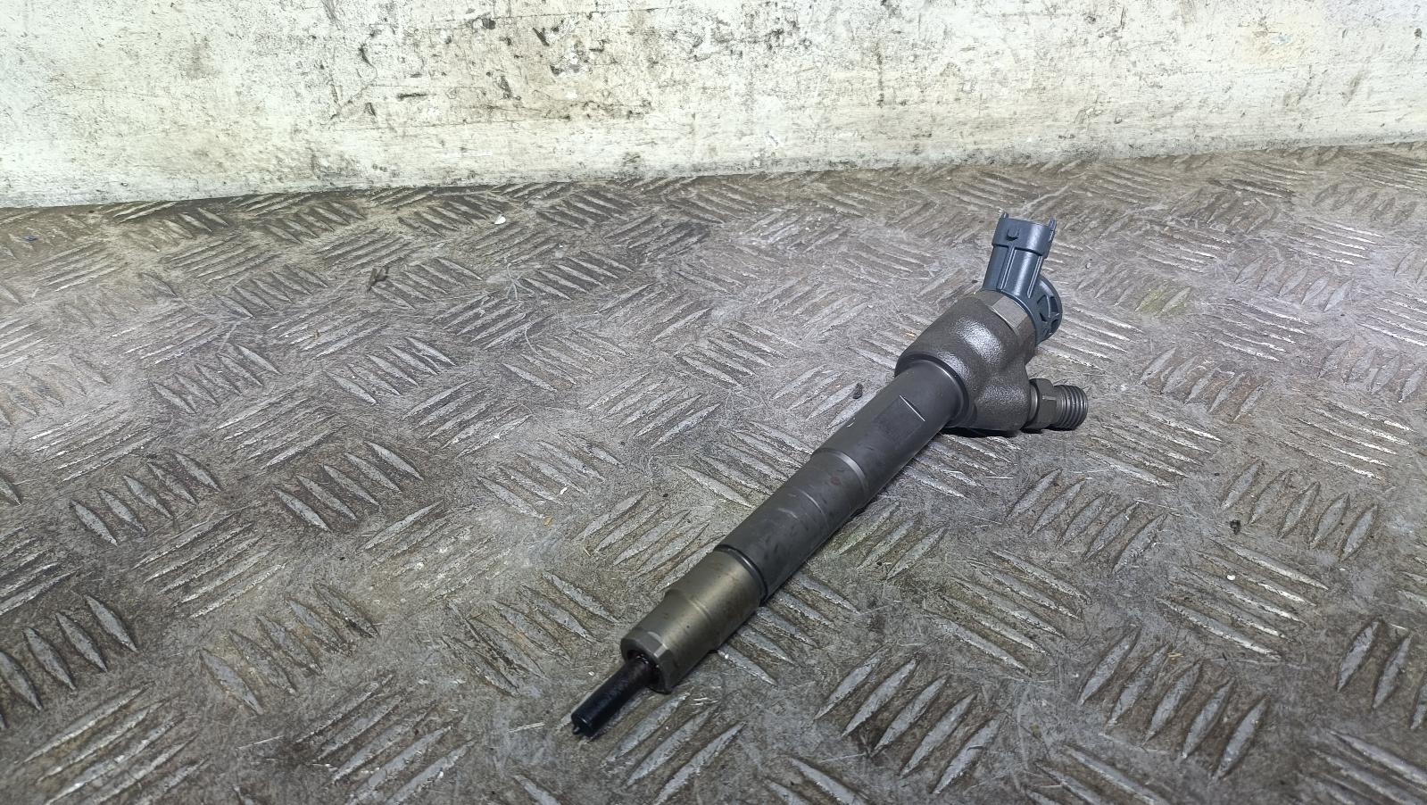 View Auto part Fuel Injector Land Rover Discovery 2018