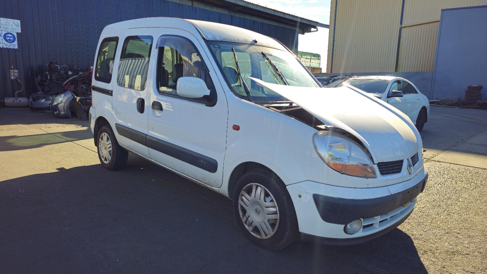 2005 Renault Kangoo A/C Condenser View Auto part A/C Condenser Renault Kangoo 2005