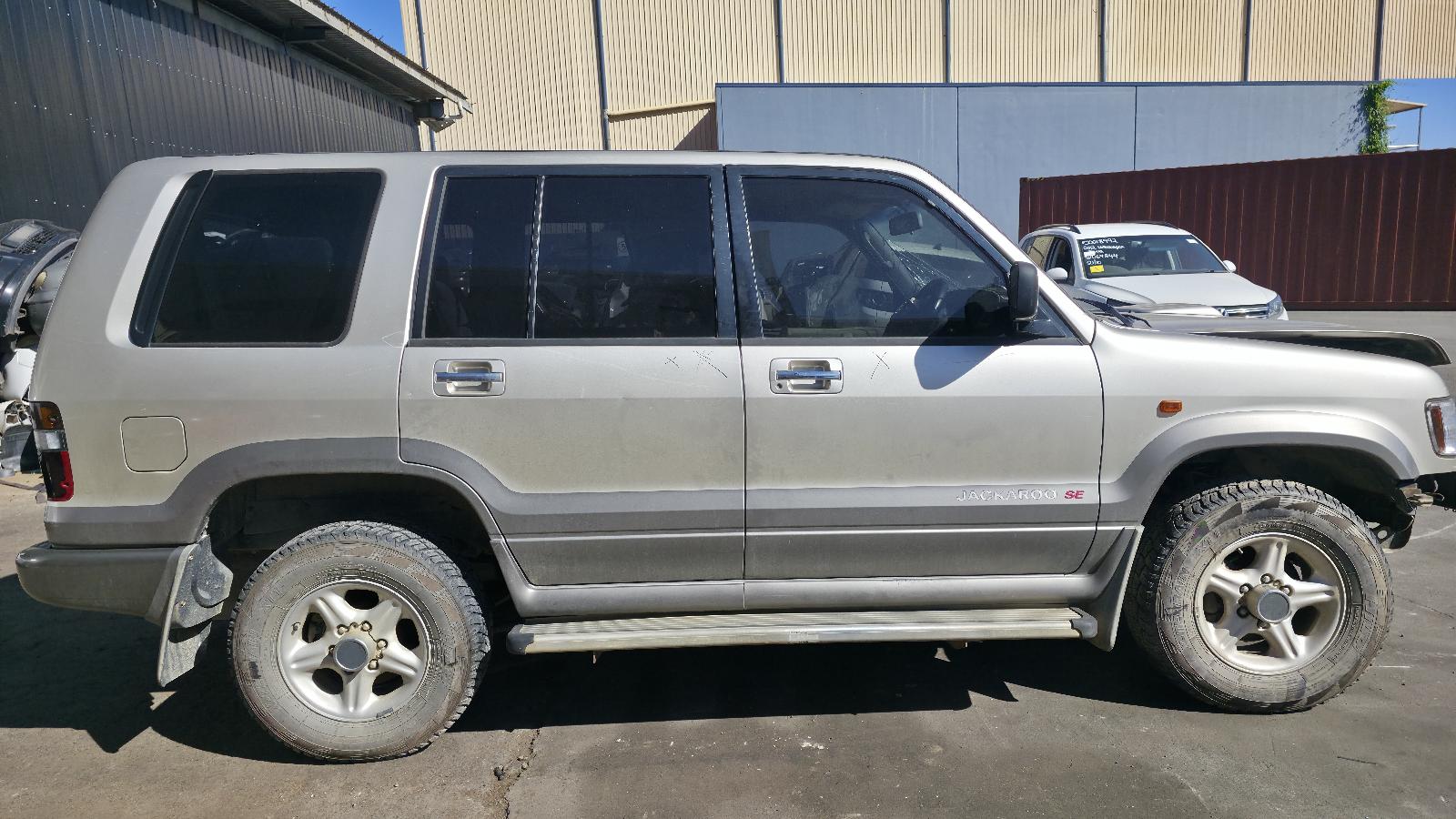 Trans/Gearbox Jackaroo Holden 2000