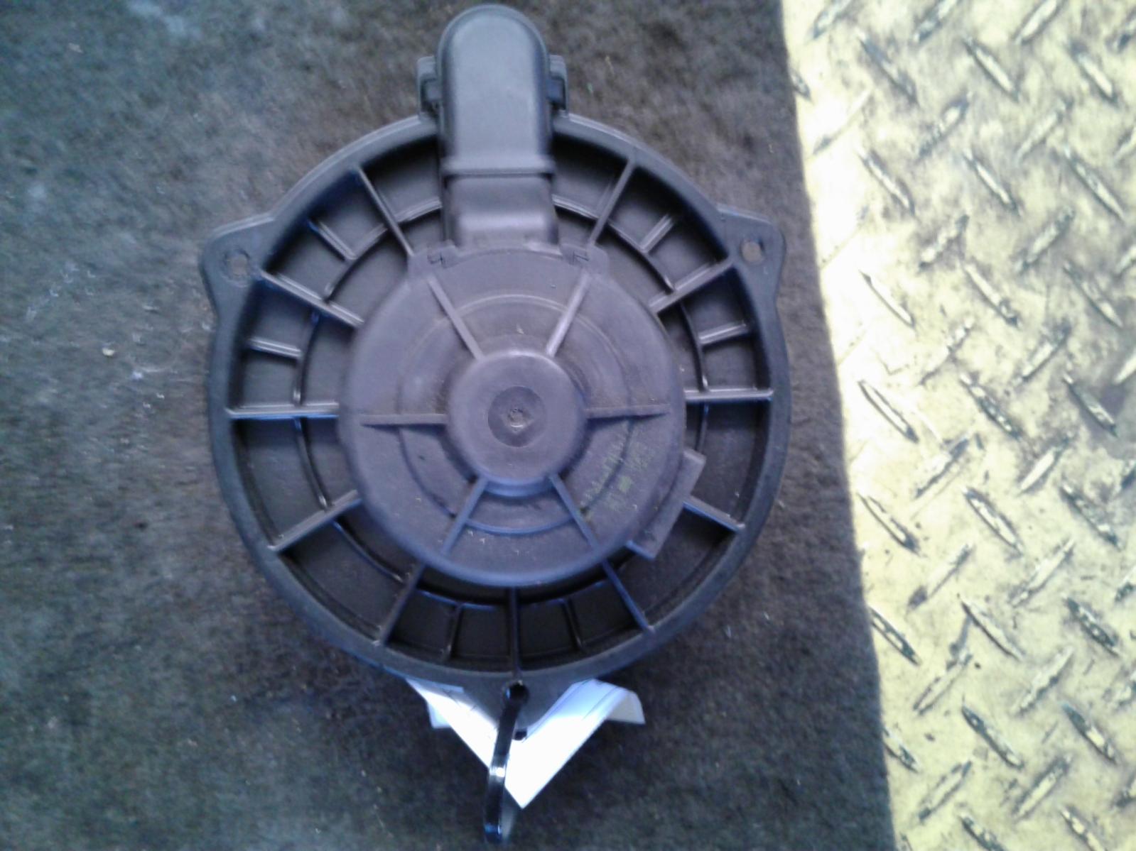 View Auto part Heater Fan Motor Ford Ranger 2009