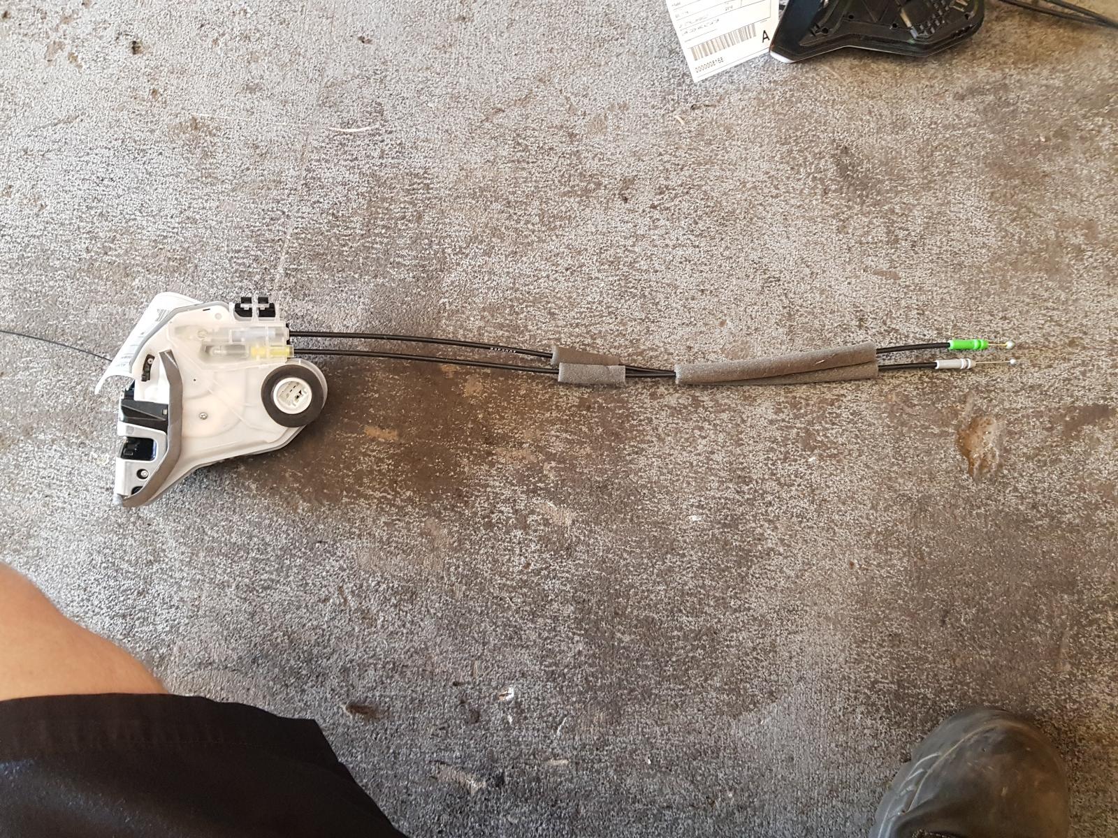 View Auto part Door/Boot/Gate Lock Subaru Impreza 2016