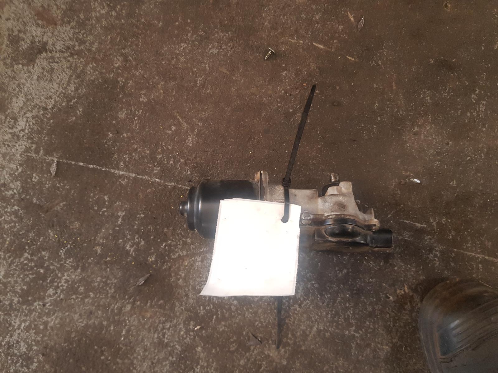 View Auto part Wiper Motor Subaru Forester 2005