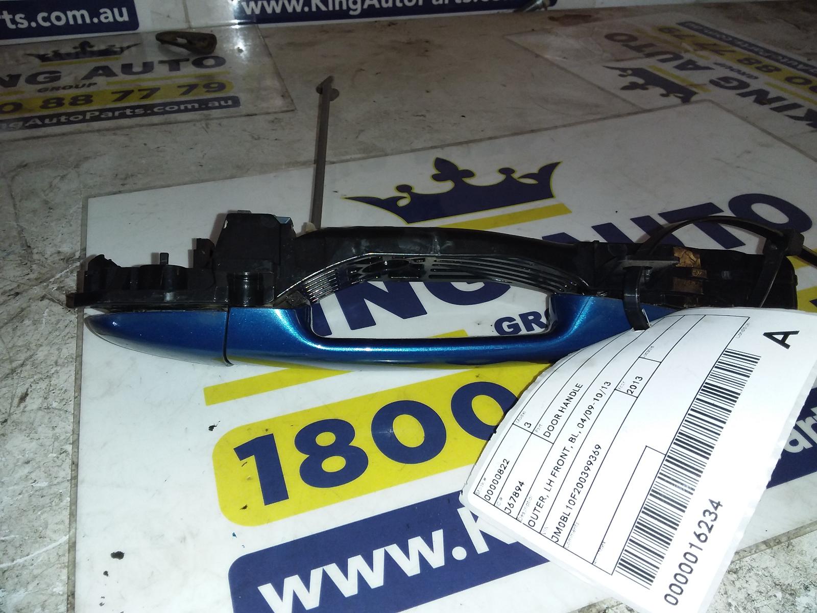 View Auto part Door Handle Mazda 3 2013