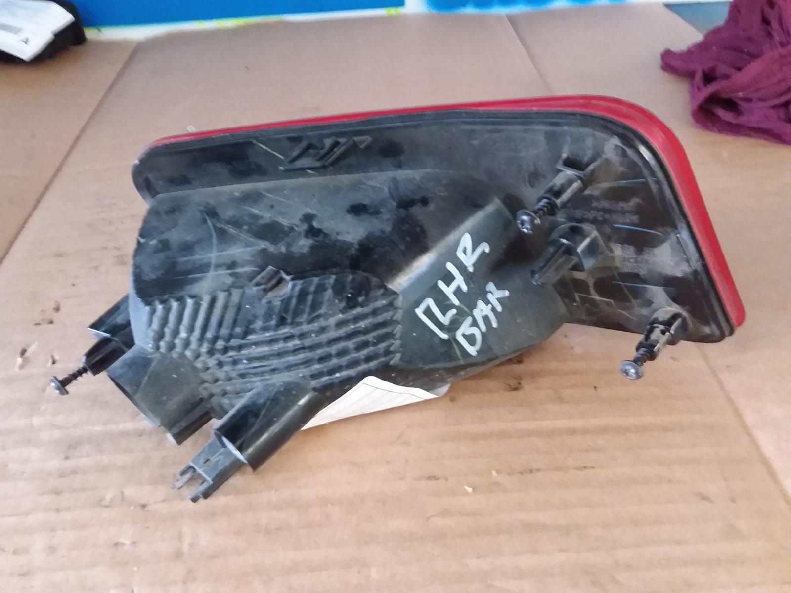 View Auto part Right Taillight Ford Everest 2017