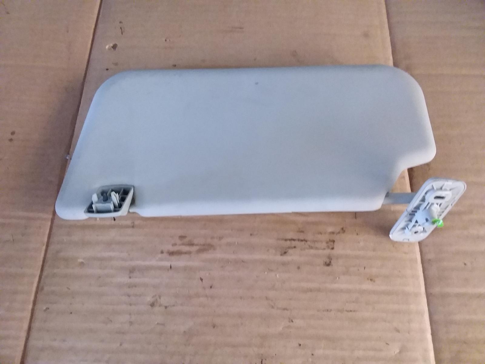 View Auto part Sunvisor Ford Everest 2017
