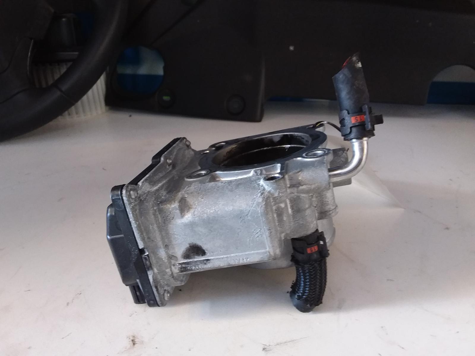 View Auto part Throttle Body Lexus Is250/is250c 2006