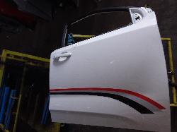 View Auto part Right Front Door Mg Gs 2017