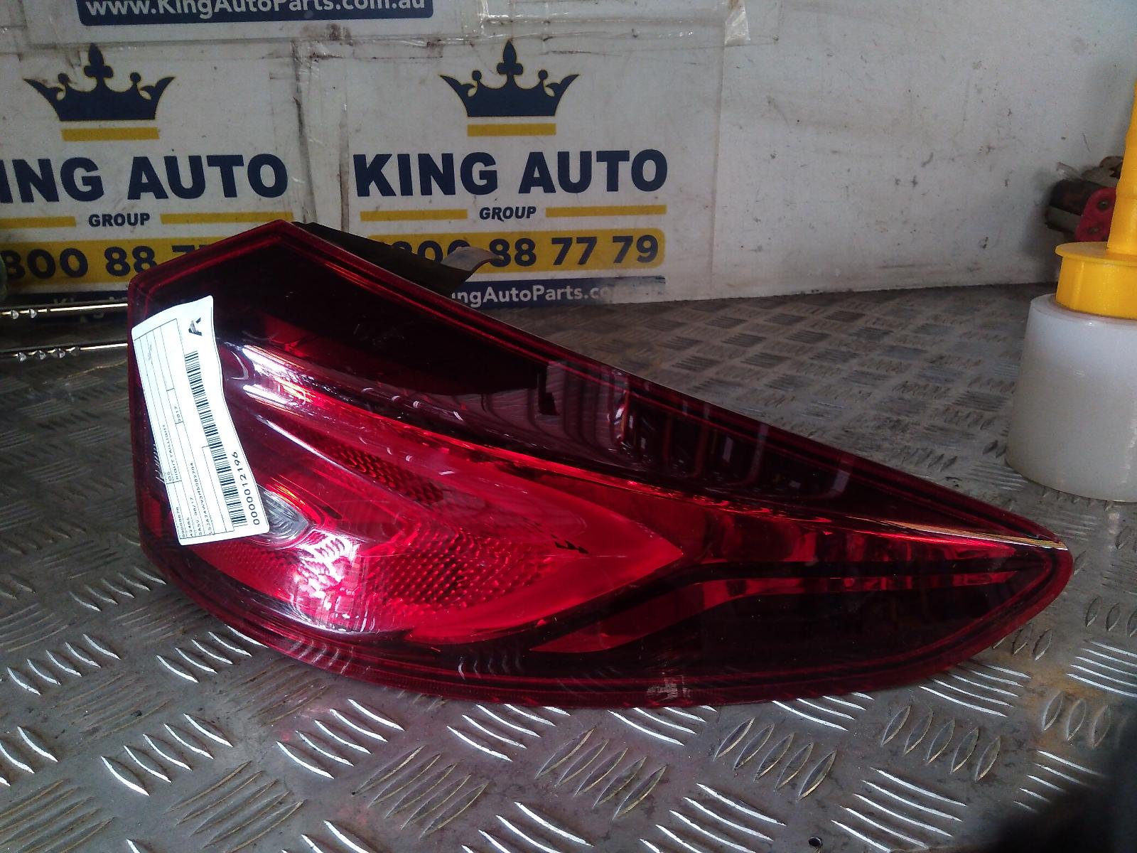 2017 Mg Gs Right Taillight View Auto part Right Taillight Mg Gs 2017