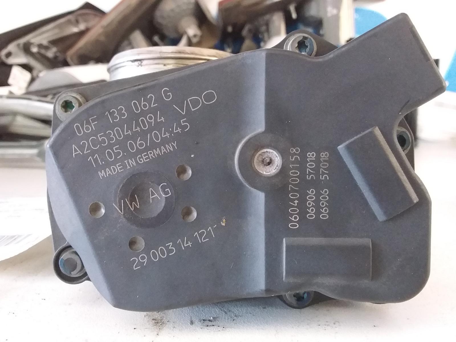 2006 Volkswagen Golf Throttle Body View Auto part Throttle Body Volkswagen Golf 2006