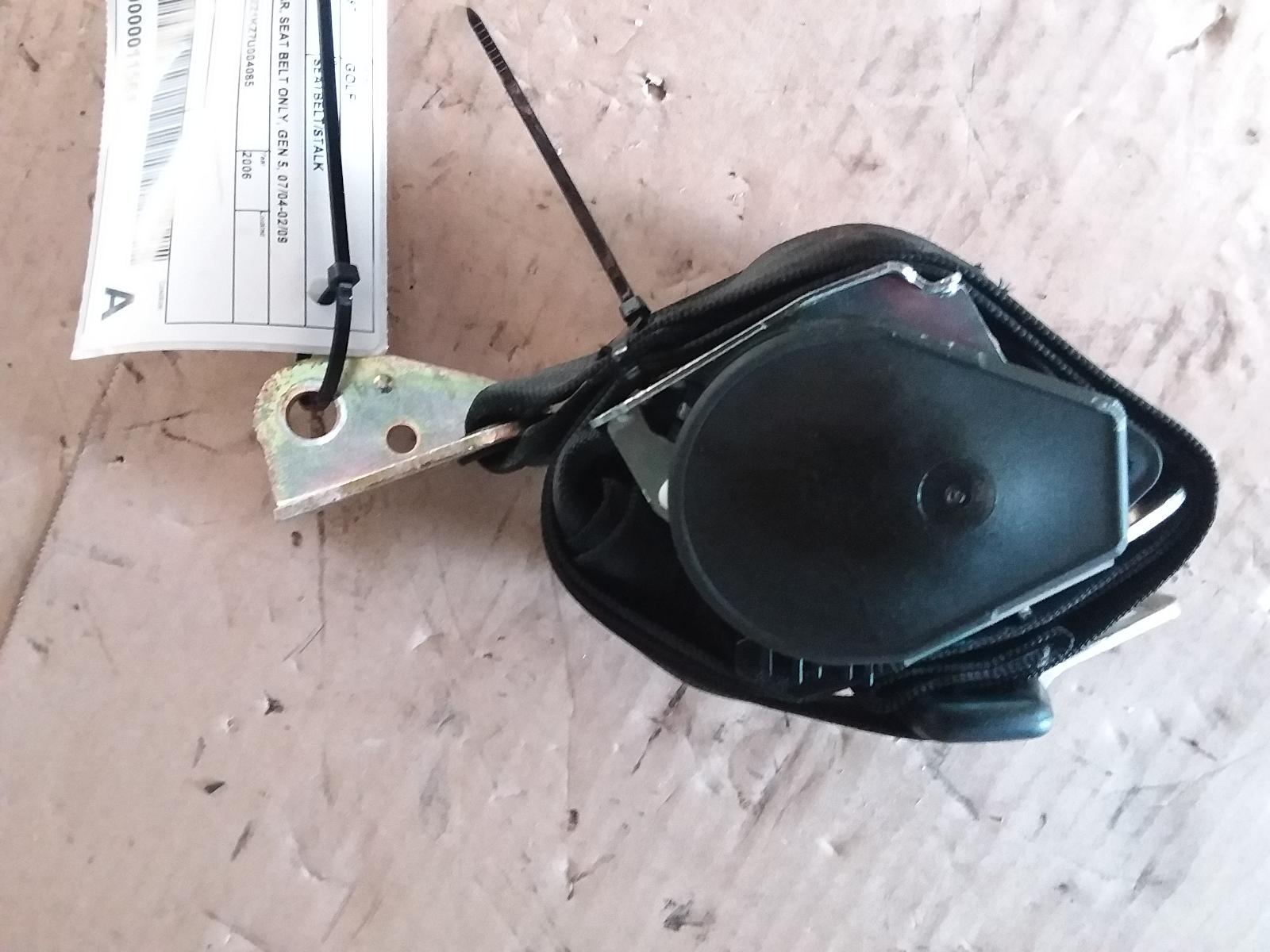 View Auto part Seatbelt/Stalk Volkswagen Golf 2006