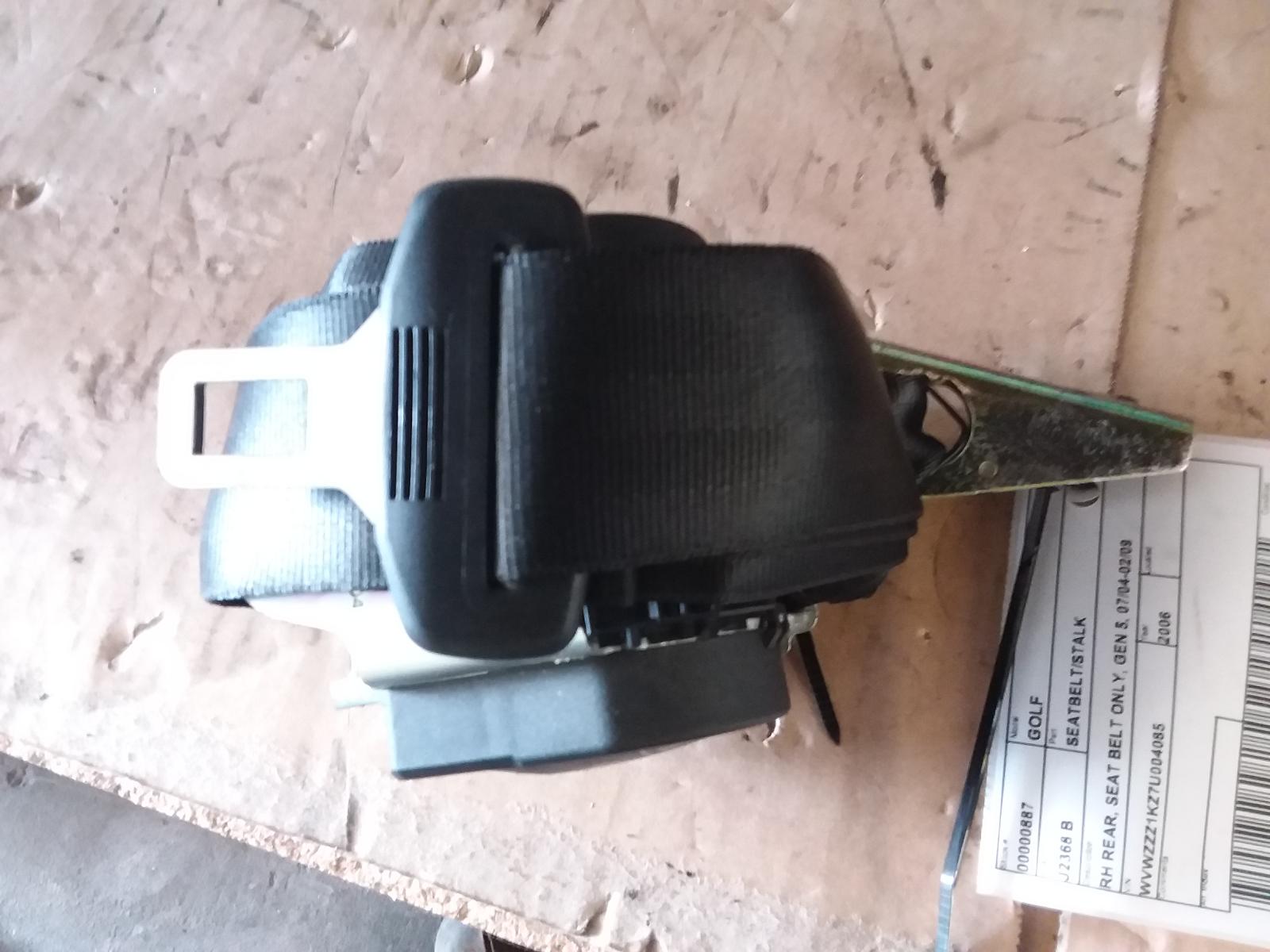 View Auto part Seatbelt/Stalk Volkswagen Golf 2006
