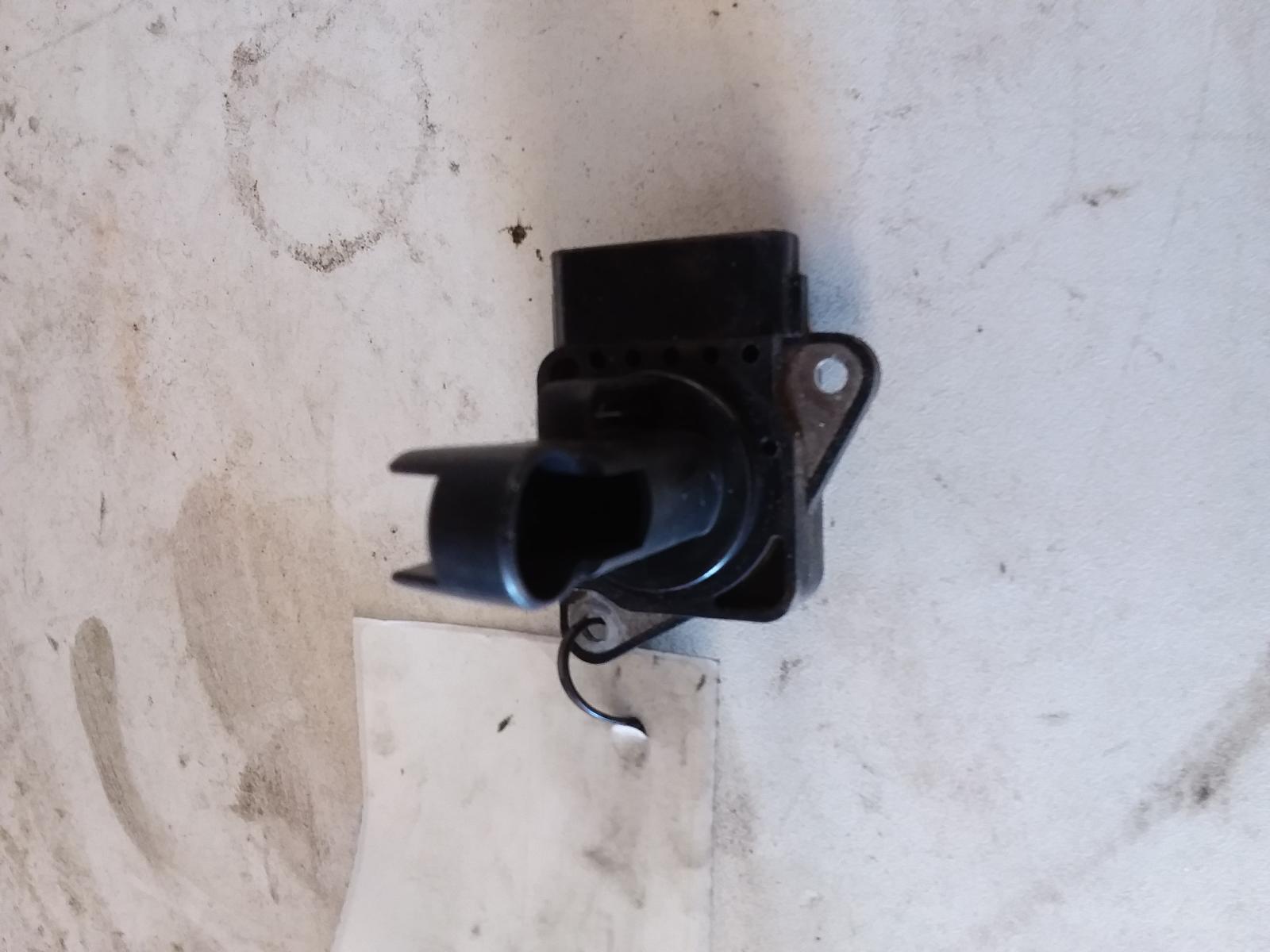 View Auto part Air Flow Meter Toyota Hilux 2010