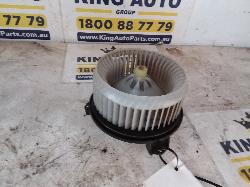 View Auto part Heater Fan Motor Toyota Kluger 2009